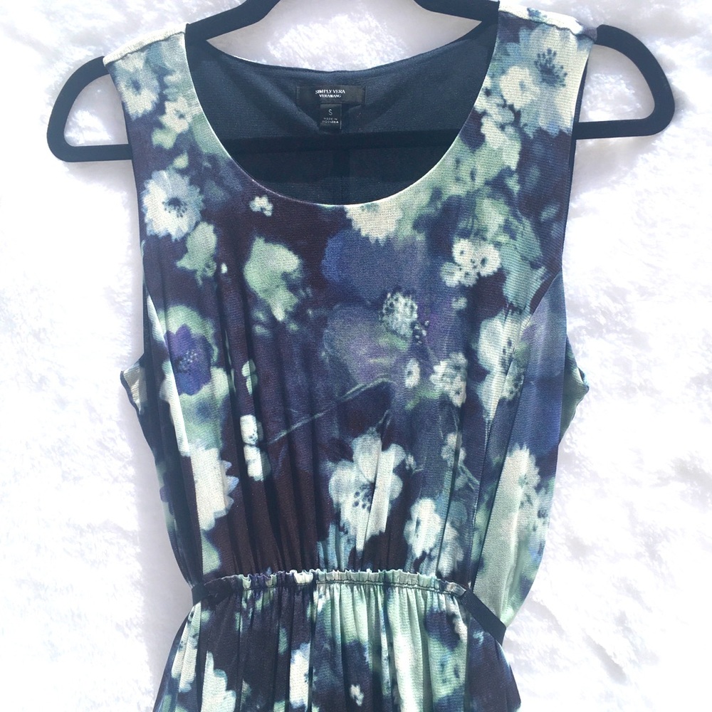Small Gorgeous Floral blue sleeveless dress Simply Vera Vera Wang